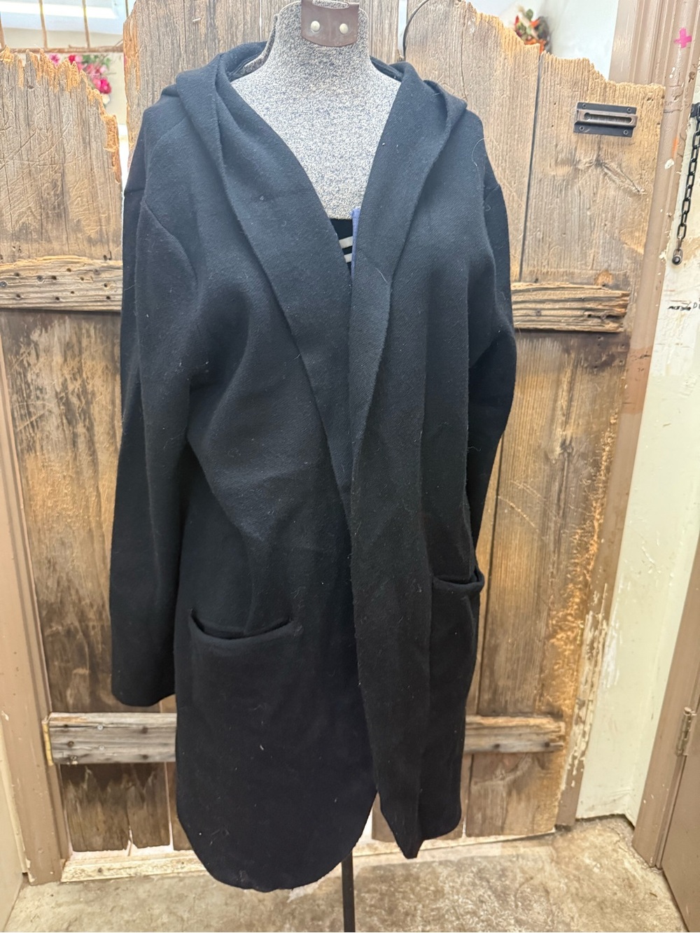 Sioni Black Athleisure Hooded Cardigan